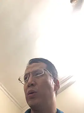 Snapshot of MaiHoang2k chatting on October 4, 2025, 12:03 pm MaiHoang2k online show from October 4, 2025, 12:03 pm