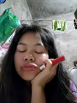 CicumBae online show from October 12, 2025, 11:04 pm