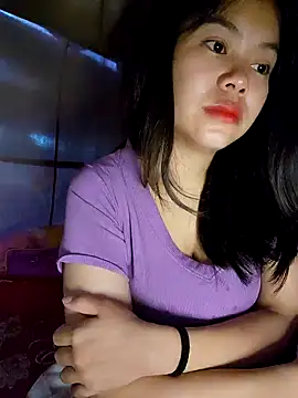 CicumBae online show from October 17, 2025, 11:29 pm