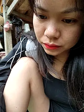 CicumBae online show from October 25, 2025, 1:46 am