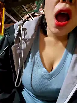 CicumBae online show from October 28, 2025, 11:51 pm