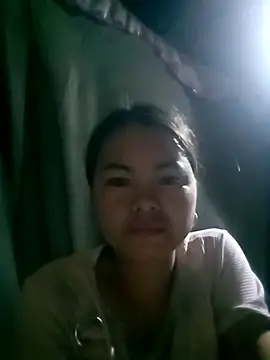 Snapshot of emly-xinh18 chatting on September 19, 2025, 1:45 pm emly-xinh18 online show from September 19, 2025, 1:45 pm