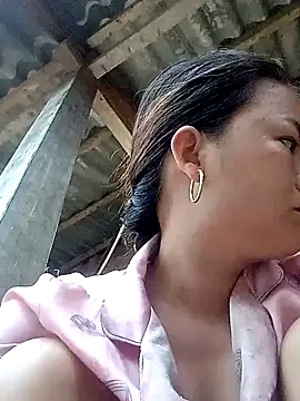 Snapshot of emly-xinh18 chatting on September 23, 2025, 10:57 pm emly-xinh18 online show from September 23, 2025, 10:57 pm