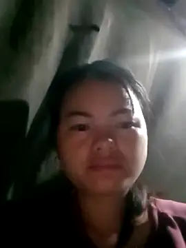 Snapshot of emly-xinh18 chatting on October 24, 2025, 8:38 pm emly-xinh18 online show from October 24, 2025, 8:38 pm