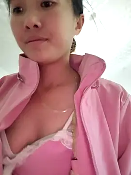 Snapshot of Ruby-sexyx chatting on November 28, 2025, 1:30 am Ruby-sexyx online show from November 28, 2025, 1:30 am