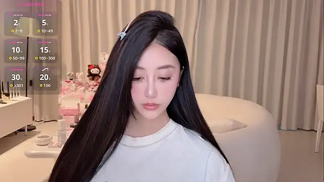 Snapshot of Melody-11 chatting on October 4, 2025, 11:25 pm Melody-11 online show from October 4, 2025, 11:25 pm