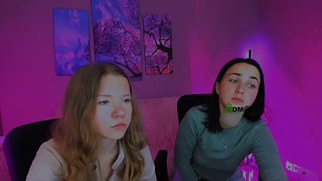 molly xxx3 online show from September 29, 2025, 12:21 pm