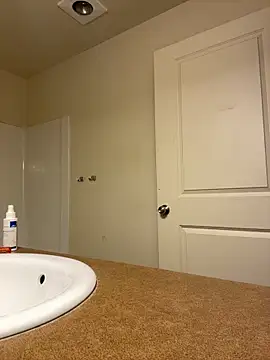 Snapshot of Matthew23Z chatting on November 2, 2025, 1:52 am Matthew23Z online show from November 2, 2025, 1:52 am