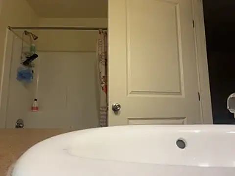 Snapshot of Matthew23Z chatting on November 14, 2025, 2:32 am Matthew23Z online show from November 14, 2025, 2:32 am