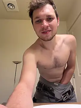 Snapshot of Matthew23Z chatting on January 6, 2026, 8:23 pm Matthew23Z online show from January 6, 2026, 8:23 pm