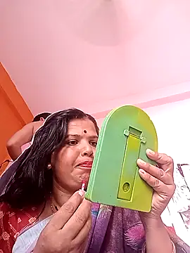 Snapshot of Hott_locky chatting on September 29, 2025, 4:06 am Hott locky online show from September 29, 2025, 4:06 am