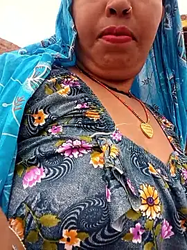 Snapshot of Hott_locky chatting on October 1, 2025, 8:42 am Hott locky online show from October 1, 2025, 8:42 am