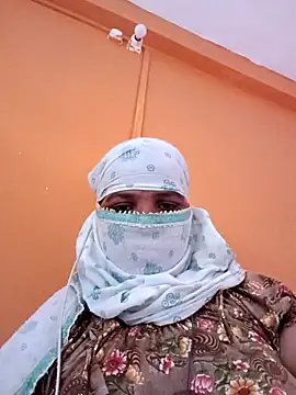 Snapshot of Hott_locky chatting on October 17, 2025, 10:40 am Hott locky online show from October 17, 2025, 10:40 am