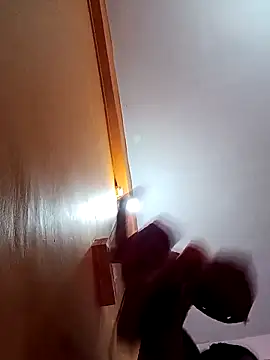 Hott locky online show from November 11, 2025, 12:38 pm