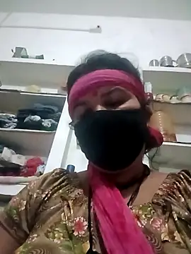 Hott locky online show from June 3, 2026, 4:56 pm