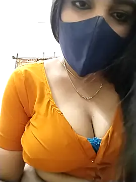 Snapshot of hottamil_honey_couples chatting on October 23, 2025, 3:17 am hottamil honey couples online show from October 23, 2025, 3:17 am