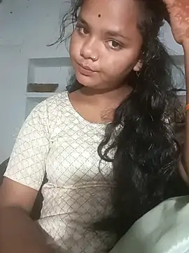 Hot Shredha online show from October 19, 2025, 4:29 pm