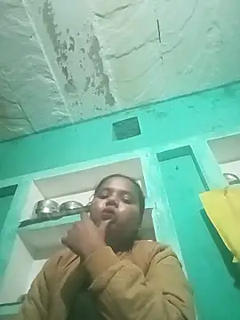 Hot Shredha online show from November 16, 2025, 2:44 pm