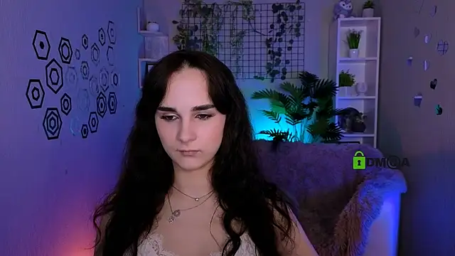 ariana ross7 online show from June 9, 2026, 7:36 pm