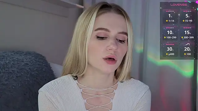 Ange Lus online show from October 18, 2025, 9:37 pm