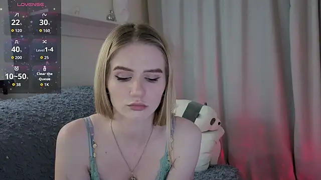 Ange Lus online show from October 20, 2025, 7:25 pm