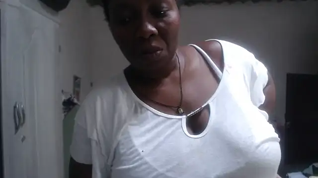 Snapshot of rachelexoticgirl chatting on May 12, 2026, 4:26 pm rachelexoticgirl online show from May 12, 2026, 4:26 pm