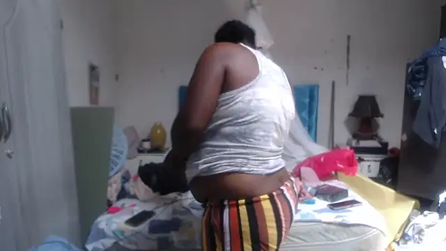 Snapshot of rachelexoticgirl chatting on June 12, 2026, 5:12 pm rachelexoticgirl online show from June 12, 2026, 5:12 pm