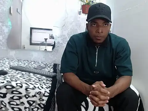 choco hornyx18 online show from September 18, 2025, 3:08 am