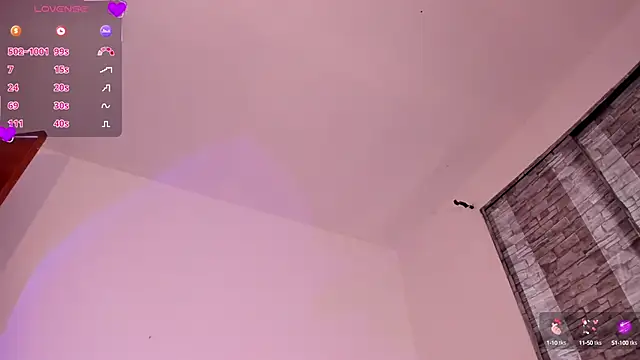 Snapshot of mely_rosse_ chatting on October 17, 2025, 11:35 am mely rosse online show from October 17, 2025, 11:35 am