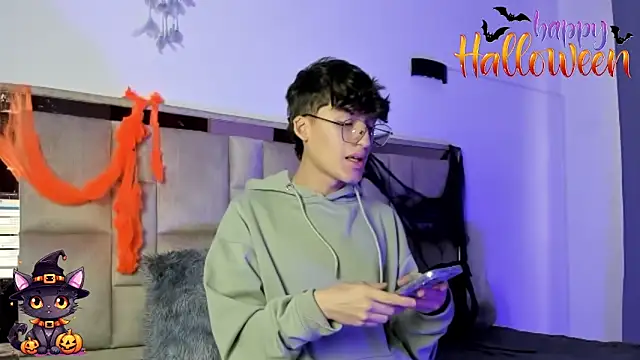 bellmontneon online show from October 30, 2025, 11:22 am