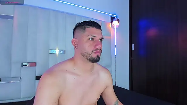 Snapshot of Jacob19_ chatting on September 23, 2025, 11:46 am Jacob19 online show from September 23, 2025, 11:46 am