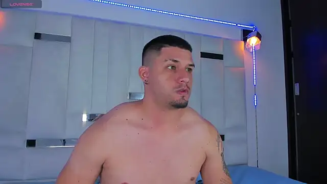 Snapshot of Jacob19_ chatting on September 28, 2025, 2:06 am Jacob19 online show from September 28, 2025, 2:06 am