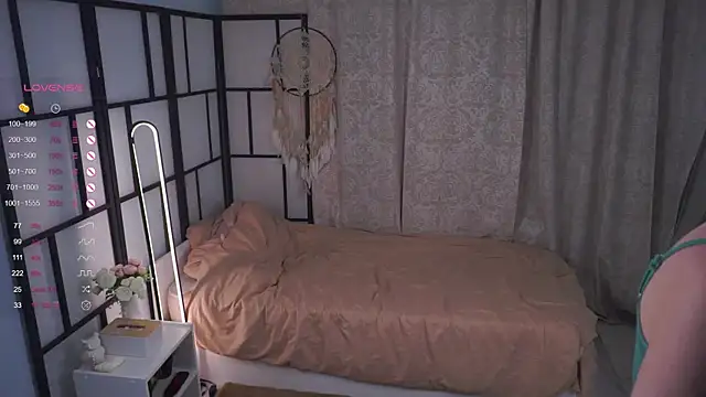 Snapshot of JinnySitts chatting on September 26, 2025, 9:08 pm JinnySitts online show from September 26, 2025, 9:08 pm