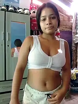 Snapshot of HOT_MOM34 chatting on September 16, 2025, 7:37 pm HOT MOM34 online show from September 16, 2025, 7:37 pm