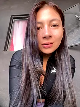 Snapshot of Karlee_Grey1 chatting on September 24, 2025, 7:50 pm Karlee Grey1 online show from September 24, 2025, 7:50 pm