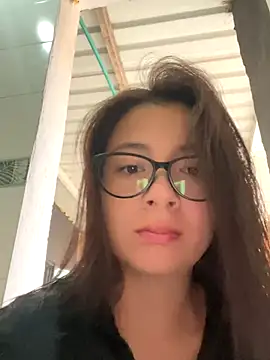 Snapshot of Karlee_Grey1 chatting on October 16, 2025, 9:49 pm Karlee Grey1 online show from October 16, 2025, 9:49 pm