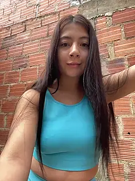 Snapshot of Karlee_Grey1 chatting on October 28, 2025, 8:44 pm Karlee Grey1 online show from October 28, 2025, 8:44 pm