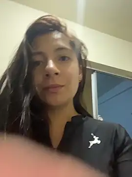 Snapshot of Karlee_Grey1 chatting on October 30, 2025, 11:16 pm Karlee Grey1 online show from October 30, 2025, 11:16 pm