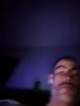 Snapshot of LeLoup49 chatting on March 18, 2026, 11:41 pm LeLoup49 online show from March 18, 2026, 11:41 pm