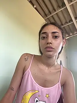 Snapshot of loirinhaaa chatting on October 8, 2025, 1:20 pm loirinhaaa online show from October 8, 2025, 1:20 pm