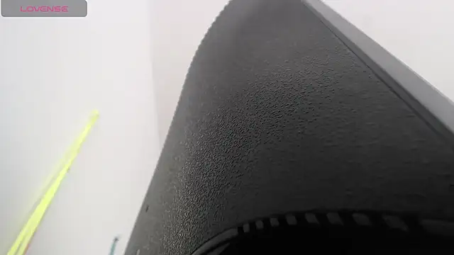 Snapshot of Gia_Dior chatting on October 7, 2025, 5:32 pm Gia Dior online show from October 7, 2025, 5:32 pm