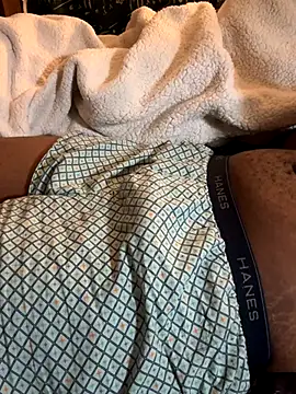 TallDickguy00 online show from September 25, 2025, 4:38 am