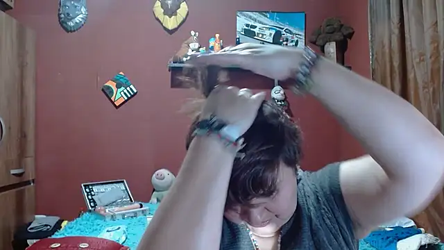 Snapshot of Sasharosee2 chatting on February 24, 2026, 7:56 pm Sasharosee2 online show from February 24, 2026, 7:56 pm