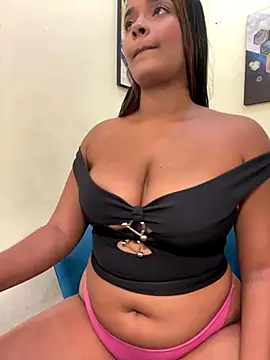 Snapshot of DemiSins chatting on November 1, 2025, 8:11 pm DemiSins online show from November 1, 2025, 8:11 pm