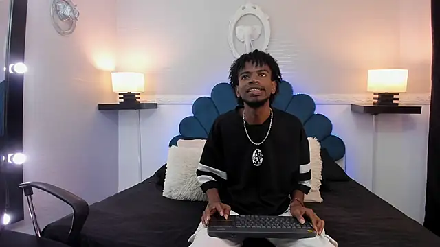 Snapshot of AllexJacob chatting on September 22, 2025, 12:51 pm AllexJacob online show from September 22, 2025, 12:51 pm