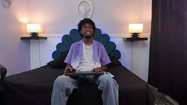 Snapshot of AllexJacob chatting on September 24, 2025, 1:14 pm AllexJacob online show from September 24, 2025, 1:14 pm