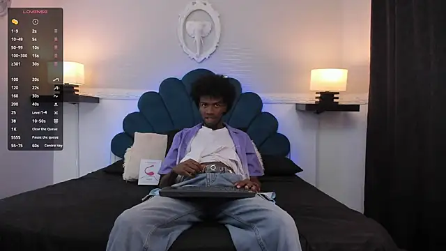 Snapshot of AllexJacob chatting on October 8, 2025, 1:09 pm AllexJacob online show from October 8, 2025, 1:09 pm