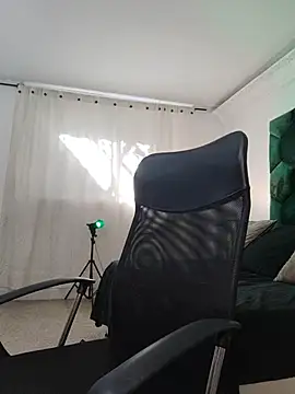 AllexJacob online show from May 7, 2026, 1:16 pm