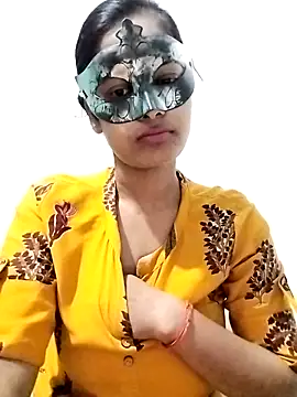 ms-naina online show from May 7, 2026, 6:24 pm