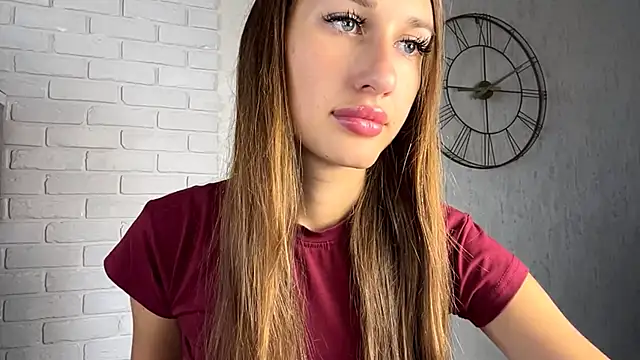 Snapshot of DarkSignal chatting on September 24, 2025, 9:12 am DarkSignal online show from September 24, 2025, 9:12 am